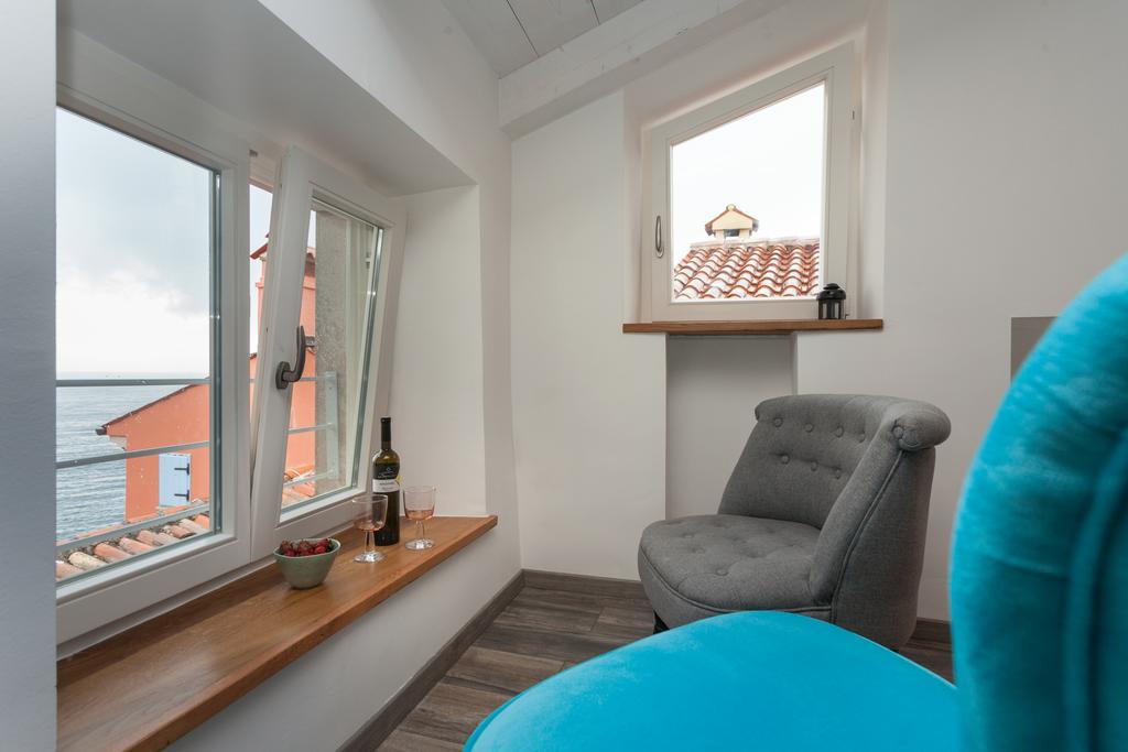 Apartments And Rooms Hey Rovinj Exterior photo