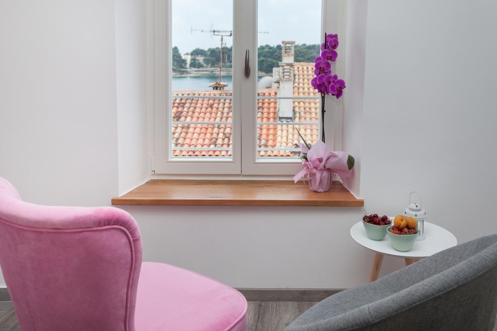 Apartments And Rooms Hey Rovinj Exterior photo