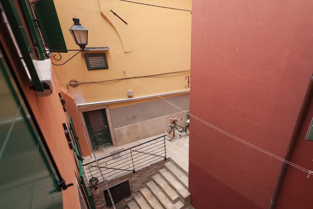 Apartments And Rooms Hey Rovinj Exterior photo