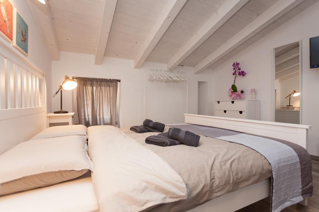 Apartments And Rooms Hey Rovinj Exterior photo