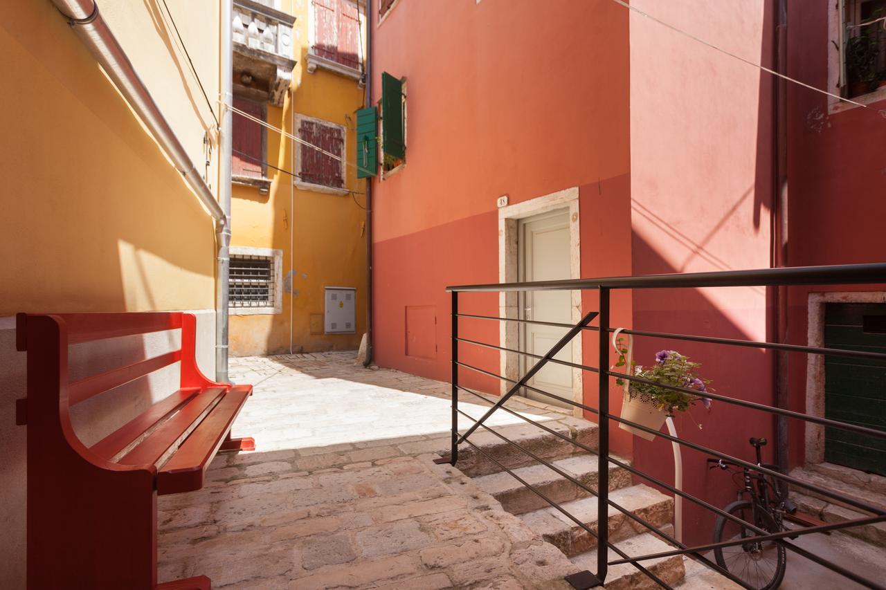 Apartments And Rooms Hey Rovinj Exterior photo