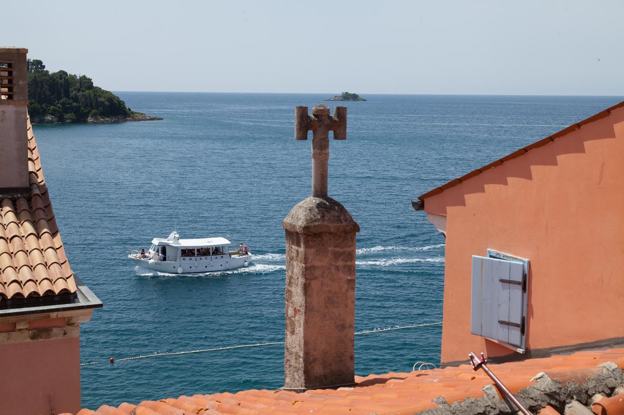 Apartments And Rooms Hey Rovinj Exterior photo